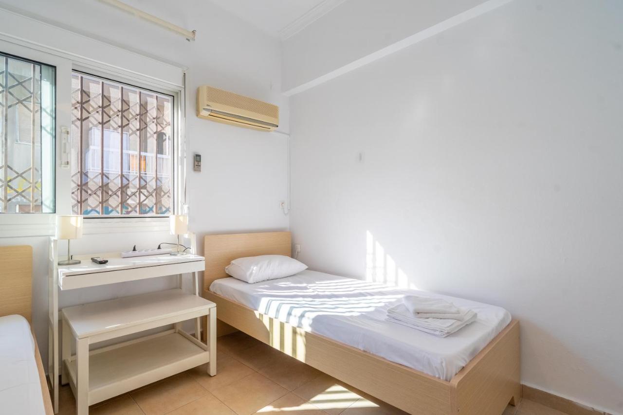 Apartment 1Km From Acropolis Filoppapou Hill Athens Exterior photo